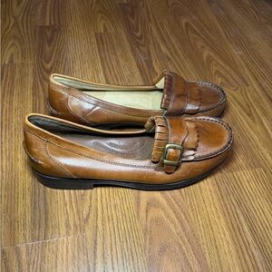 Earth Spirit brown leather loafers fringe buckle detail size 9
